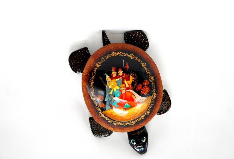 Lackkästchen - Schildkröte/Kunststil Miniatur Motiv Märchen Der Goldene Hahn Wohnkultur Handgemacht Sammlerstück Ölfarbe von ArtGIV