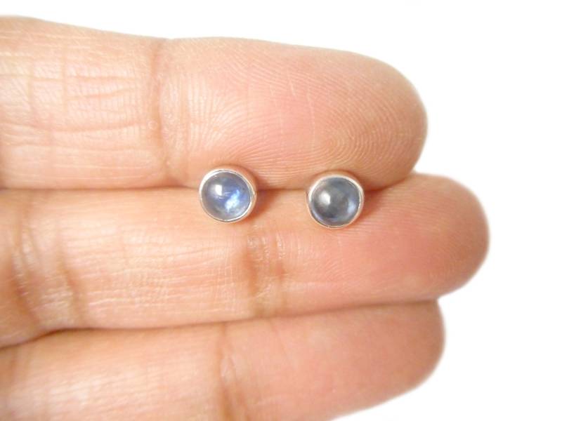 Runde Blaue Kyanit Sterling Silber 925 Edelstein Ohrstecker - 5 Mm von ArtGeckoJewellery