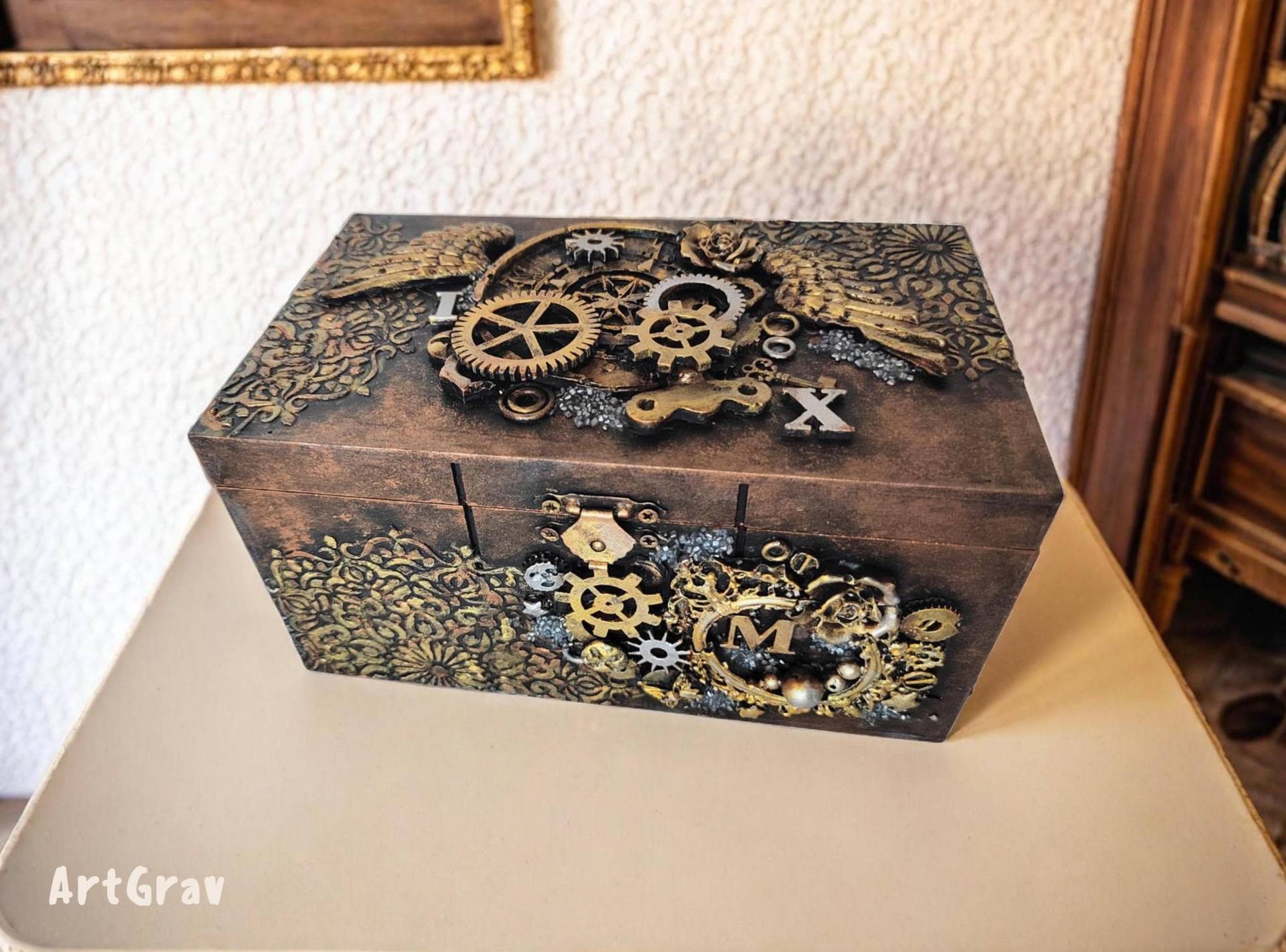 Einzigartige Steampunk-Erinnerungsnbox, Elegante Wohndekoration, Unvergessliches Geschenk, Handgefertigte Dekorative Schmuckschatulle von ArtGravDD