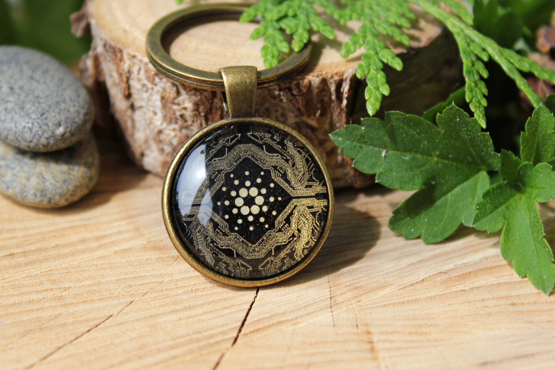 Cardano Schlüsselanhänger | Kryptowährung Schmuck Personalisierte Männer Geschenk Blockchain von ArtHarmony