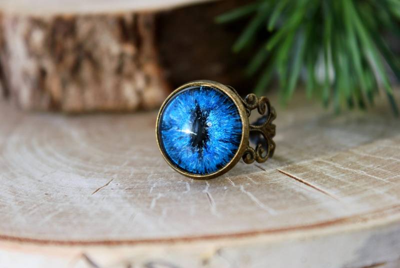 Dragon Eye Ring | Blaue Drachenauge Hand Bemalt Glasauge Antike Bronze Personalisierten Schmuck von ArtHarmony