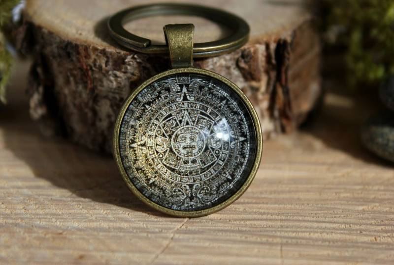 Maya Kalender Schlüsselanhänger Antike Bronze Azteken Schmuck von ArtHarmony