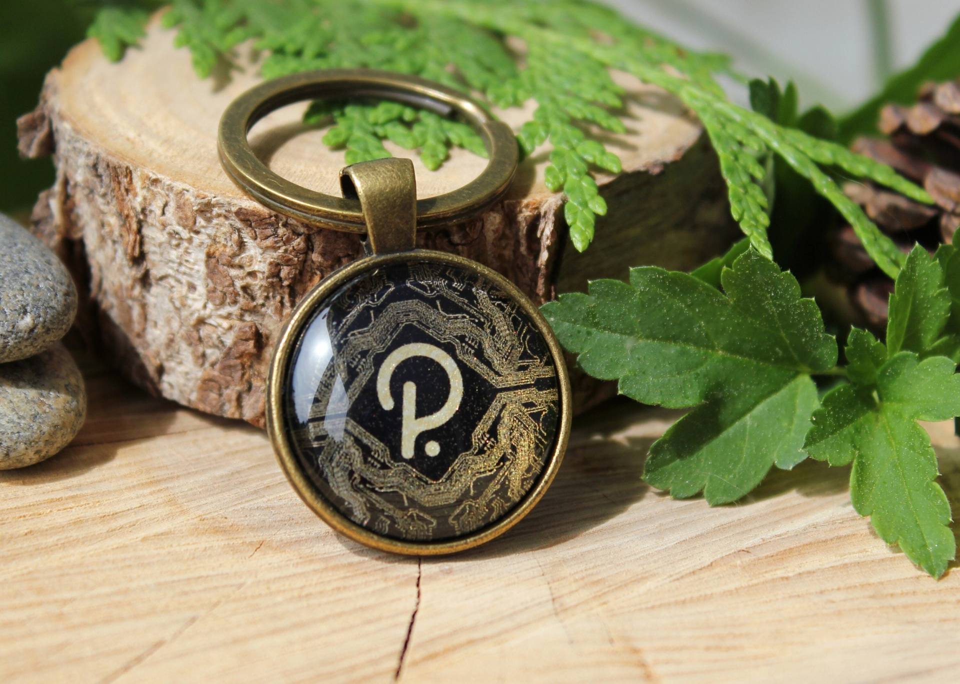 Polkadot Schlüsselanhänger | Schmuck Personalisiertes Männer Geschenk Von Blockchain von ArtHarmony