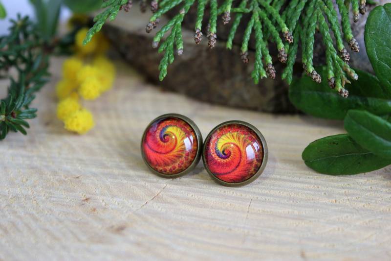 Rote Fraktal Ohrstecker | Spirale Ohrringe Schmuck Fibonacci Spiralohrringe Fraktale von ArtHarmony
