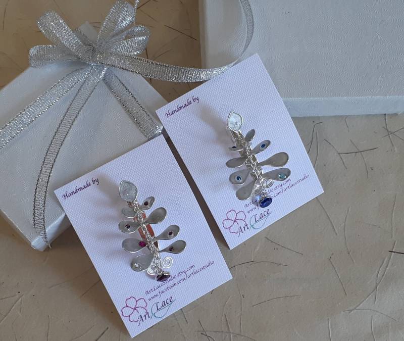 Weihnachtsbrosche Handgemachte Silber Blau Weihnachtsbaum Brosche, Weihnachts Boutonniere Für Männer, Mauve Mantelnadel, Festliche Brosche von ArtLaceStudio