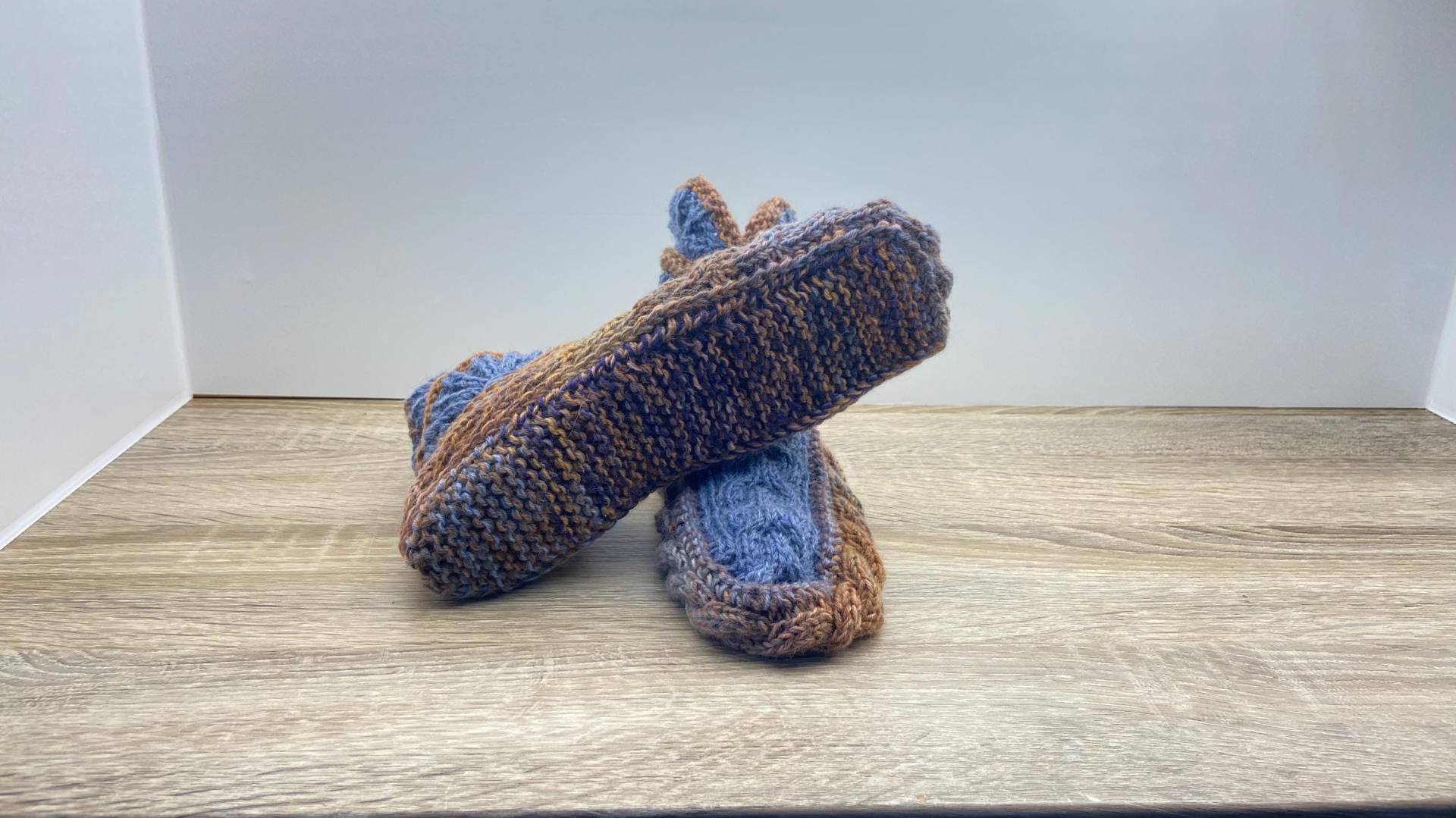 Socken Puschen Hausschuhe Größe 44-46 Gestrickt Handgestrickt Handarbeit Geschenk von ArtLoveSchreiber