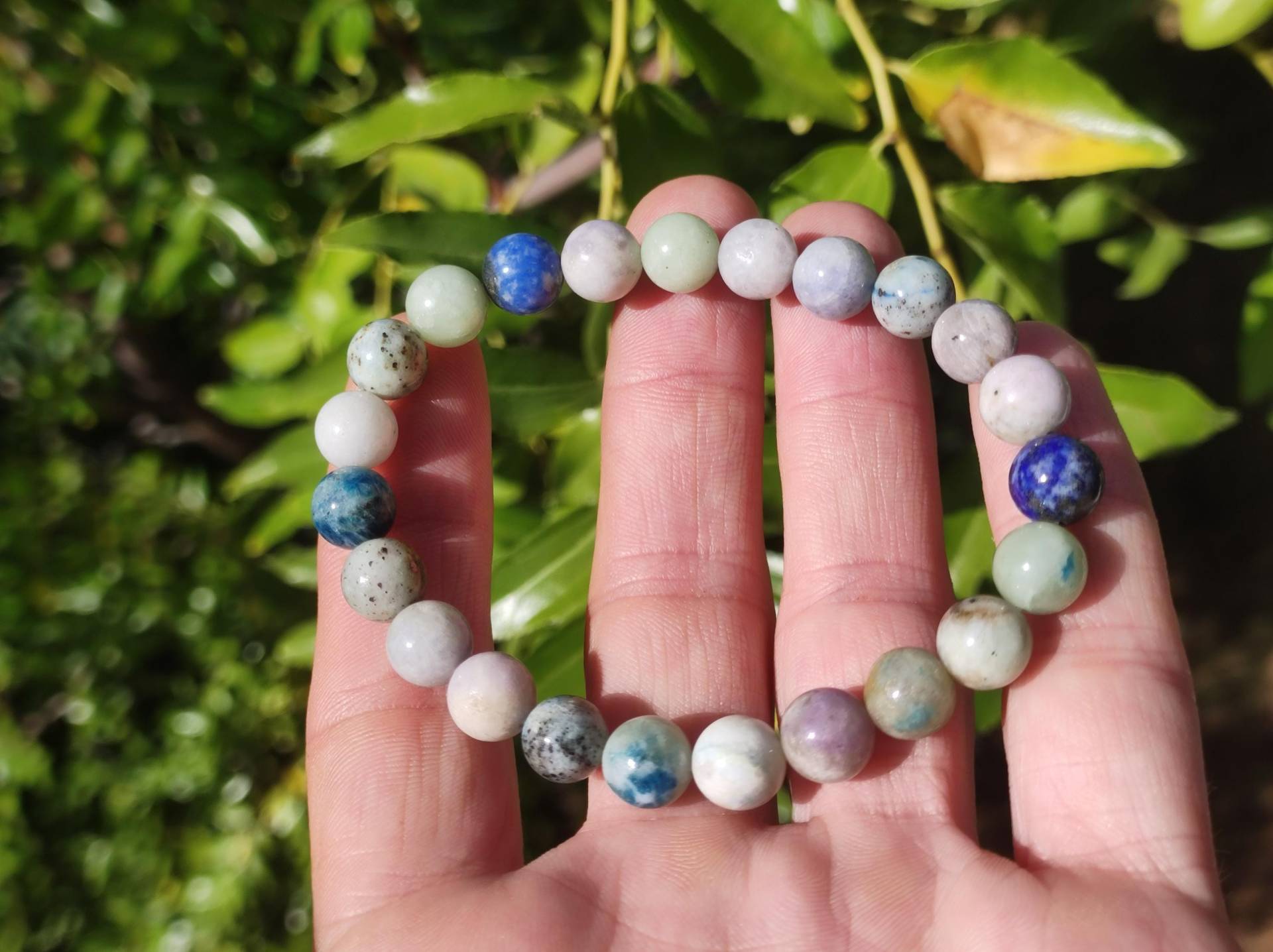 8mm Hackmanit Rarität Edelstein Stretch Armband Blau Rosa Weiß Perlen Kristall Geschenk Mann Frau Selten Heilstein Er Sie Vater Mutter 8mm Hackmanit Rarität Edelstein Stretch Armband Blau Rosa Weiß Perlen Kristall Geschenk Mann Frau Selten Heilstein Er Sie Vater Mutter von ArtOfNatureBerlin