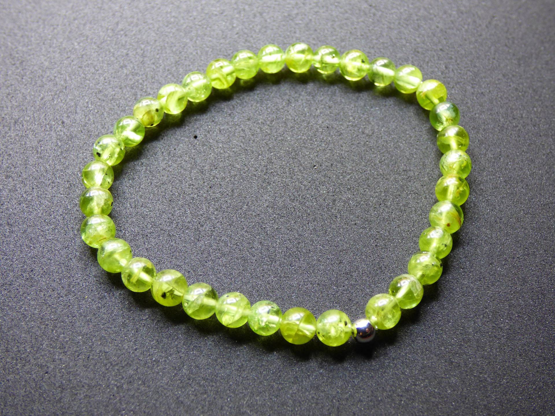 Aaa Peridot - Edelstein Perlen Armband Stretch Goa Hippi Boho Ethno Indie Natur Heilstein Kristalle Energie Chakra Geschenk Frau Mann Er Sie Aaa Peridot - Edelstein Perlen Armband Stretch Goa Hippi Boho Ethno Indie Natur Heilstein Kristalle Energie Chakra Geschenk Frau Mann Er Sie von ArtOfNatureBerlin