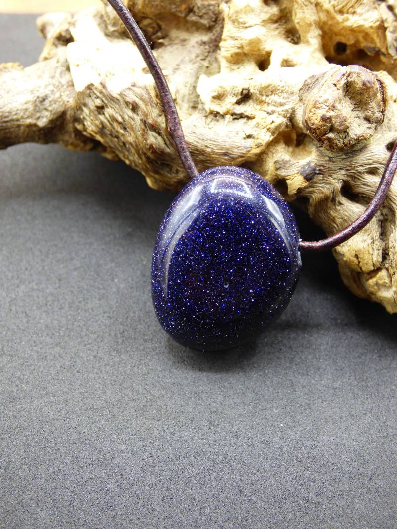 Blaufluss ~ Edelstein Kette ~Hippie ~Goa ~Boho ~Tibet ~Ethno ~Nature ~Donut ~Schutzsymbol ~Heilstein von ArtOfNatureBerlin