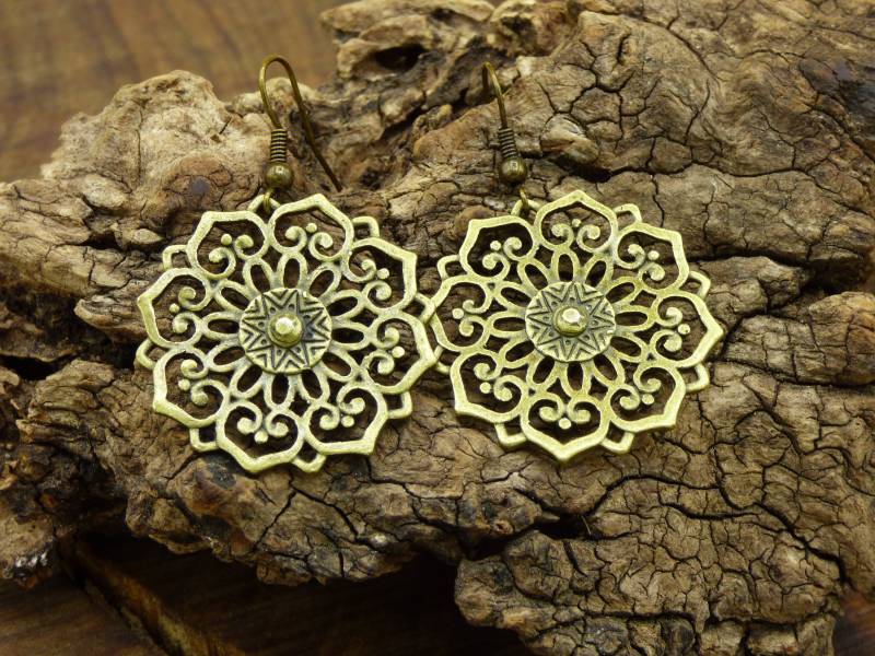 Blumen Mandala Ohrringe ~Goa ~Hippie ~Vintage ~Indien ~Boho~Ethno ~Nature von ArtOfNatureBerlin
