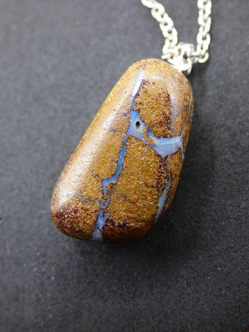 Boulder Opal Inkl. 925 Silberöse ~ Edelstein Kette ~Hippie ~Goa ~Boho ~Ethno ~Nature ~Heilstein ~Rarität ~Selten ~Flash von ArtOfNatureBerlin