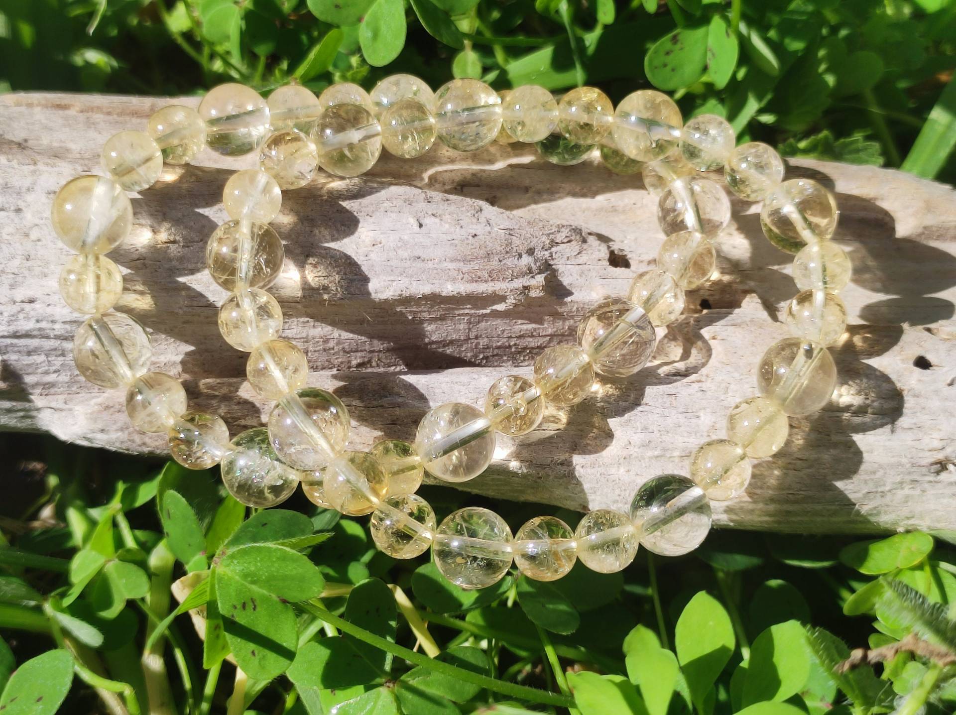 Citrin A Edelstein Perlen Stretch Armband Natur Gelb Heilstein Kristall Rarität Selten Geschenk Mann Frau Mutter Vater Er Sie Schwester Oma Citrin A Edelstein Perlen Stretch Armband Natur Gelb Heilstein Kristall Rarität Selten Geschenk Mann Frau Mutter Vater Er Sie Schwester Oma von ArtOfNatureBerlin