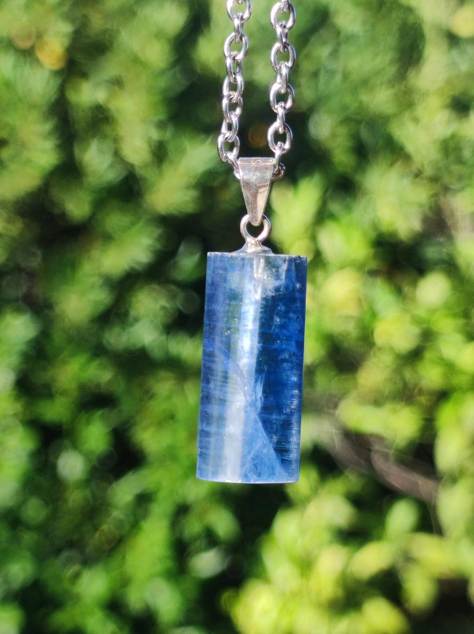 Cyanit/Disthen A 925 Silber Edelstein Kette Natur Heilstein Kristall Blau Rarität Anhänger Mann Frau Er Sie Geschenk Wunderschön Edel von ArtOfNatureBerlin
