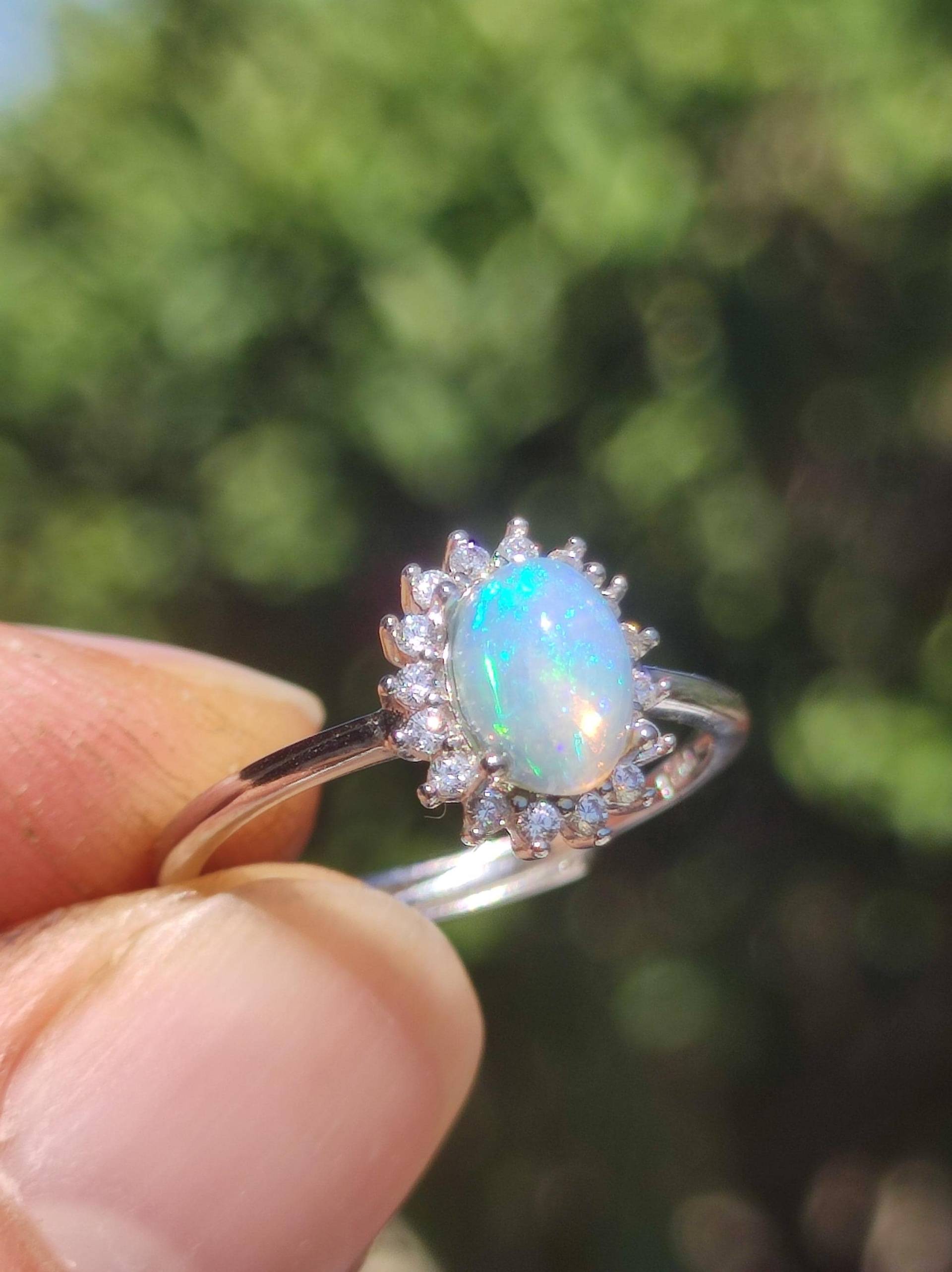 Ethiopian Opal Aaa - 925 Silber Ring Verstellbar Edelstein Heilstein Energie Kraft Vintage Frauen Hochwertig Geschenk Sie Frau Mutter von ArtOfNatureBerlin