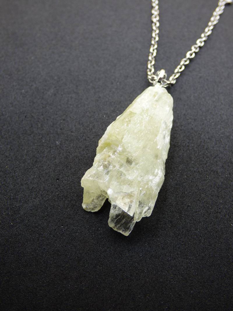 Hiddenit Rarität ~ 925 Sterling Silber Edelstein Kette ~Hippie ~Goa ~Boho ~Ethno ~Nature ~Heilstein von ArtOfNatureBerlin