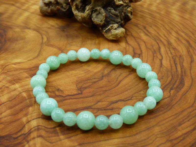Jade Burma - Edelstein Armband Grün Goa Hippie Boho Natur Heilstein Geschenk Er Sie Mann Frau Kind Freund Rarität Energie Kraft Chakra von ArtOfNatureBerlin