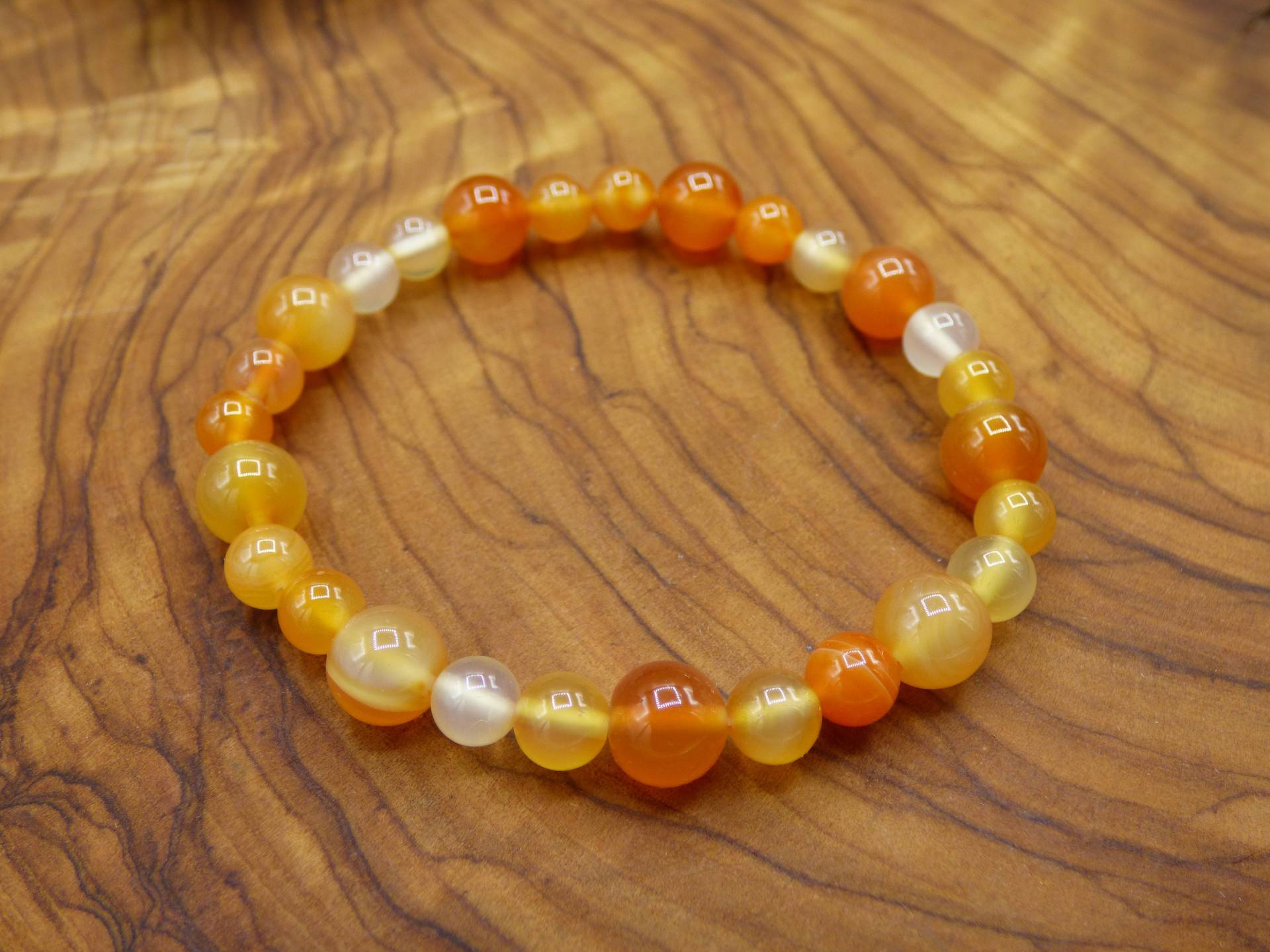 Karneol Carneol - Edelstein Armband Orange Gelb Rot Goa Hippie Boho Natur Heilstein Geschenk Er Sie Mann Frau Freund Rarität Energie Kraft Karneol Carneol - Edelstein Armband Orange Gelb Rot Goa Hippie Boho Natur Heilstein Geschenk Er Sie Mann Frau Freund Rarität Energie Kraft von ArtOfNatureBerlin