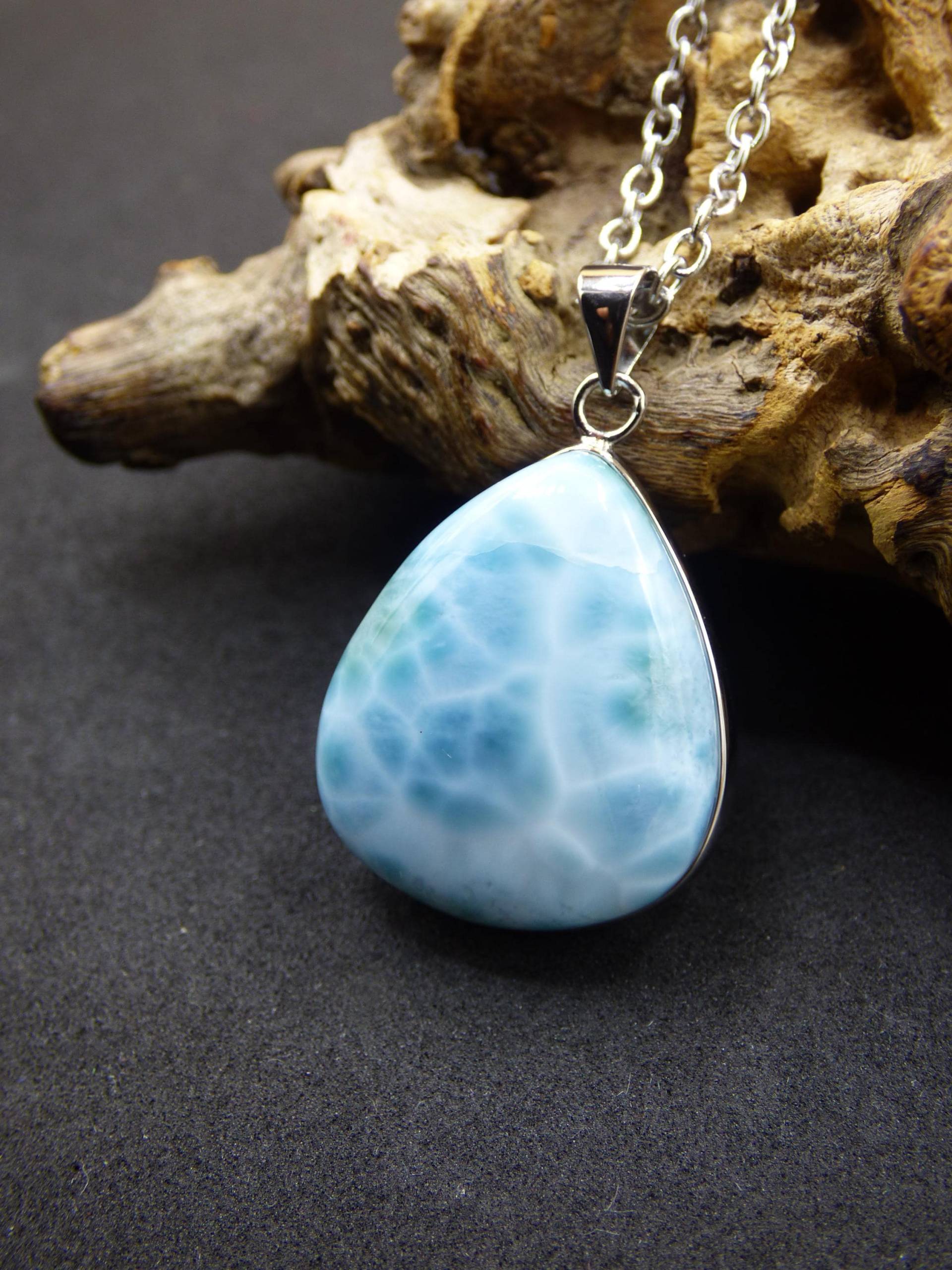 Larimar Aaa "Atlantis Stone" Edelstein Kette 925 Sterling Silber Frau Schmuck Edel Natur Heilstein Hippie Rarität Meer Himmel Blau Geschenk Larimar Aaa "Atlantis Stone" Edelstein Kette 925 Sterling Silber Frau Schmuck Edel Natur Heilstein Hippie Rarität Meer Himmel Blau Geschenk von ArtOfNatureBerlin