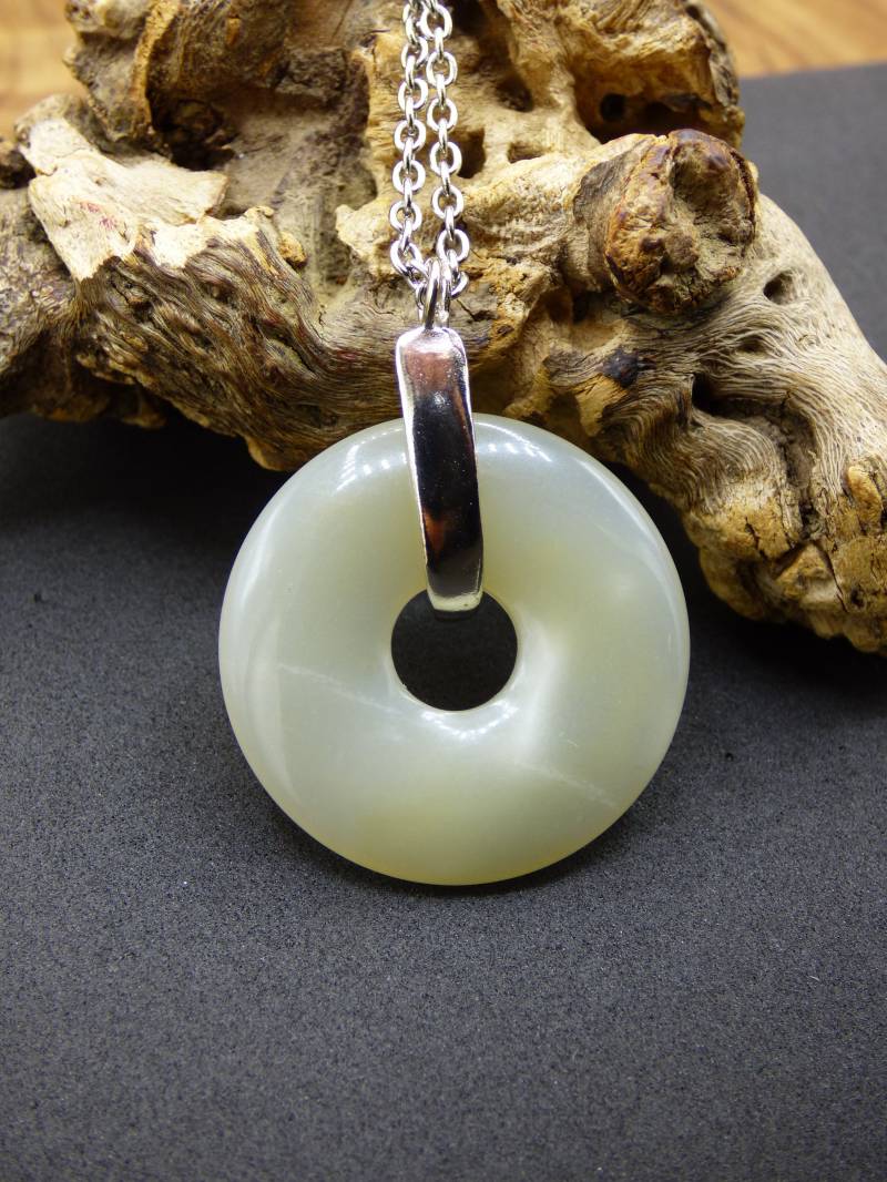 Mondstein A Weiß ~ 925 Sterling Silber Edelstein Kette Hippie Goa Boho Tibet Ethno Donut Schutzsymbol Heilstein Frauen Schmuck Edel Rarität von ArtOfNatureBerlin