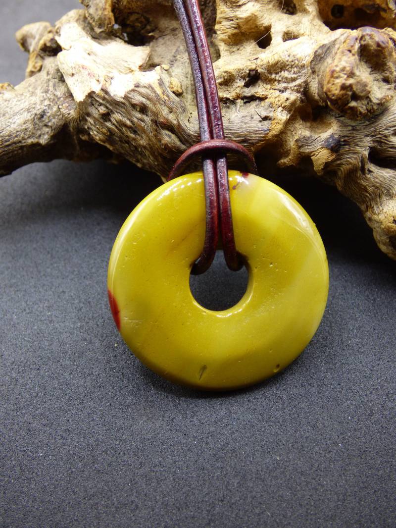 Mookait ~ Donut Edelstein Kette ~Hippie ~Goa ~Boho ~Tibet ~Ethno ~Nature ~Donut ~Schutzsymbol ~Heilstein ~Rarität von ArtOfNatureBerlin