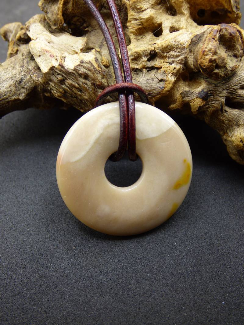 Mookait ~ Donut Edelstein Kette ~Hippie ~Goa ~Boho ~Tibet ~Ethno ~Nature ~Donut ~Schutzsymbol ~Heilstein ~Rarität von ArtOfNatureBerlin