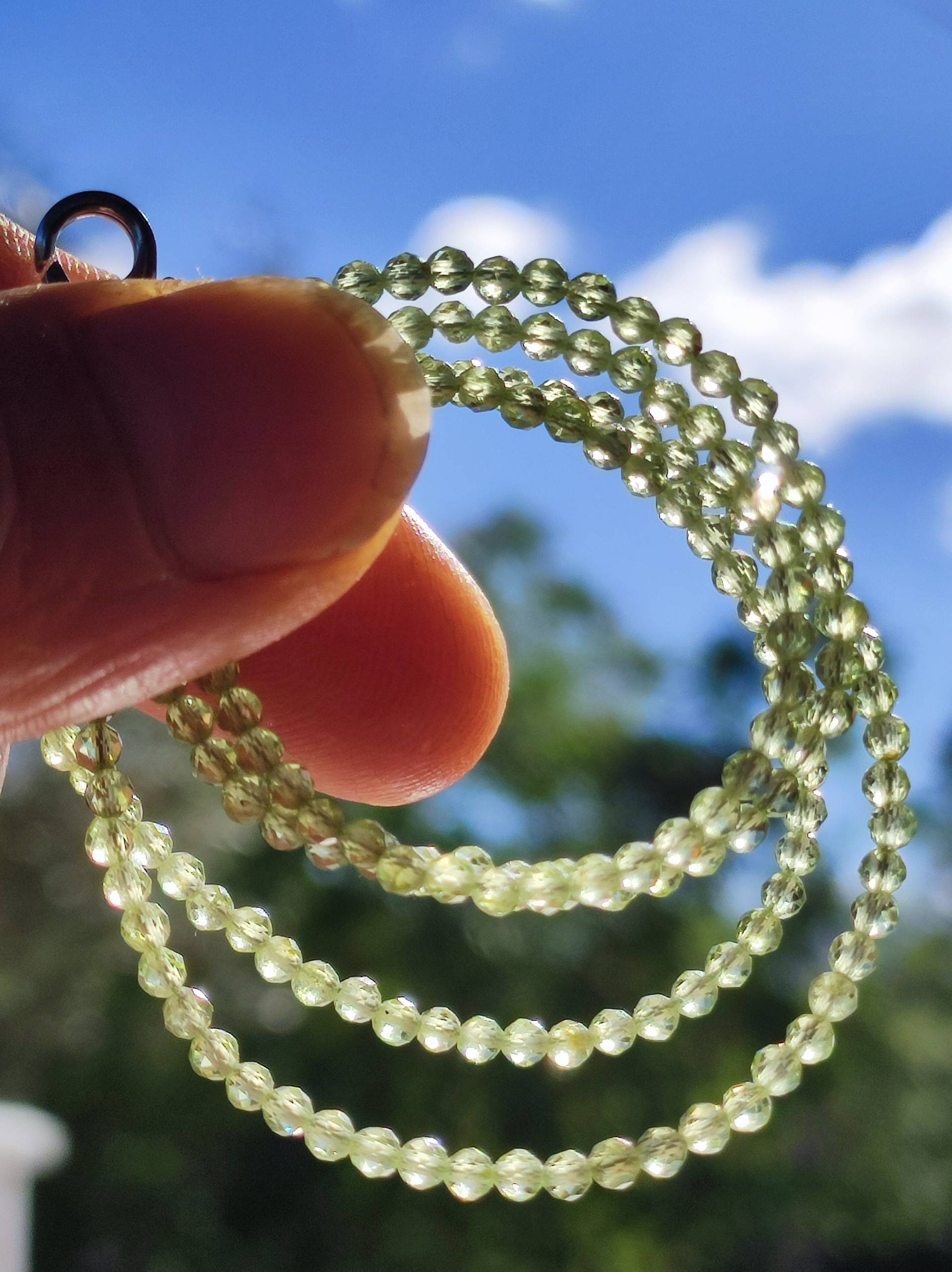 Peridot A - 925 Sterling Silber Edelstein Kette Facettiert 3mm Natur Heilstein Geschenk Mann Frau Er Sie Weihnachten Edel Grün von ArtOfNatureBerlin