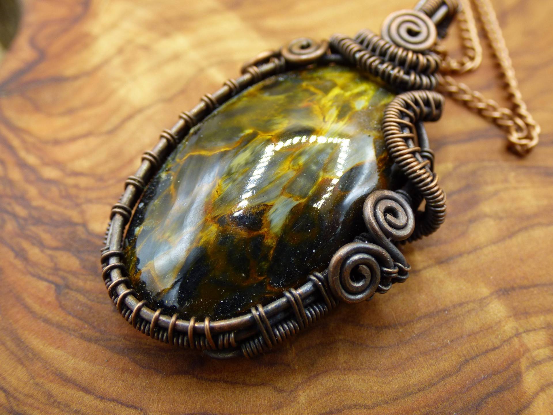 Pietersite ~ Wire ~ ~ Blitz Edelstein Kette Mit Kupferdraht ~Hippie ~Goa ~Boho ~Ethno ~Nature ~Heilstein ~Energy ~Chakra Galaxy Universum Pietersite ~ Wire ~ ~ Blitz Edelstein Kette Mit Kupferdraht ~Hippie ~Goa ~Boho ~Ethno ~Nature ~Heilstein ~Energy ~Chakra Galaxy Universum von ArtOfNatureBerlin