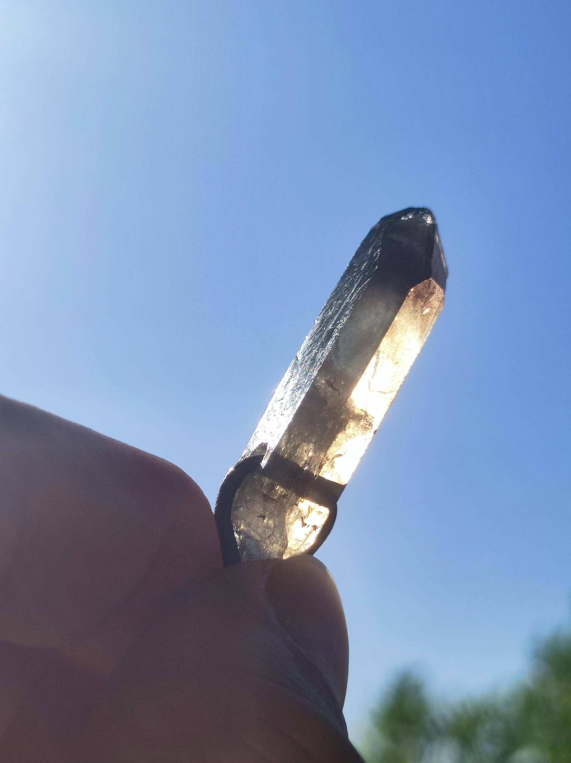 Rauchquarz Spitze Edelstein Kette Anhänger Heilstein Natur Mann Frau Mutter Tochter Sohn Bruder Schwester Geschenk Er Sie von ArtOfNatureBerlin