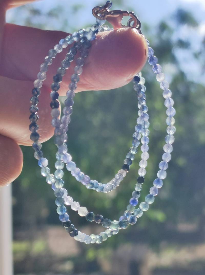Saphir A - Edelstein Kette 925 Sterling Silber Edler Frau Mann Schmuck Filigran Hochzeitstag Geburtstag Geschenk Heilstein Rarität Blau von ArtOfNatureBerlin