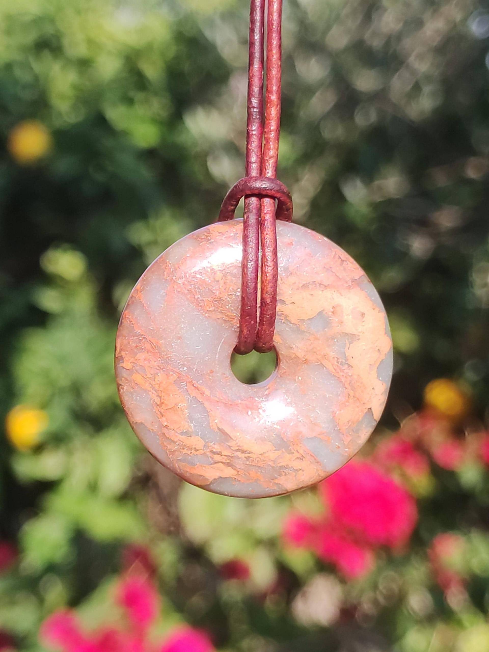 Serpentin ~ 30mm Donut Edelstein Kette ~Hippie ~Goa ~Boho ~Tibet ~Ethno ~Nature ~Donut ~Schutzsymbol ~Heilstein von ArtOfNatureBerlin