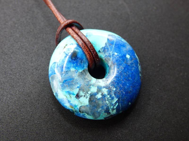Shattuckit - Chrysocoll Donut 30mm Edelstein Kette Heilstein Schutzsymbol Mann Frau Glück Hippie Goa Boho Tibet Ethno Natur Rarität Geschenk von ArtOfNatureBerlin
