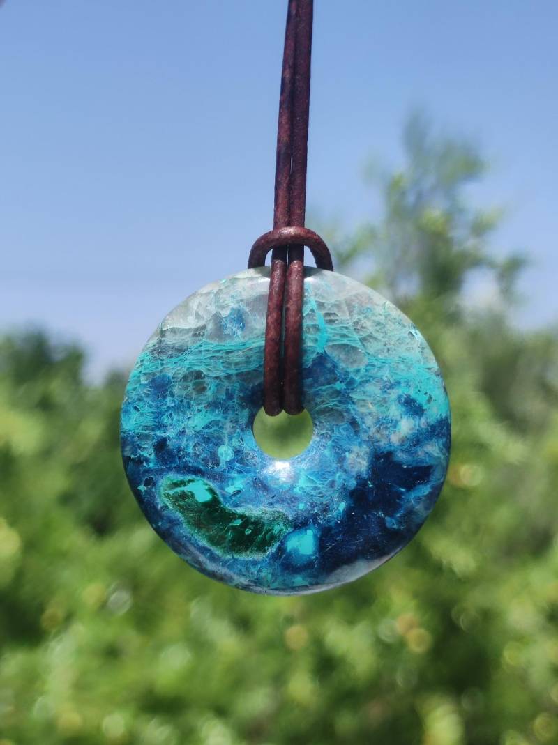 Shattuckit - Chrysocoll Donut Edelstein Kette Heilstein Schutzsymbol Mann Frau Glück Hippie Goa Boho Ethno Natur Rarität Geschenk Er Sie von ArtOfNatureBerlin