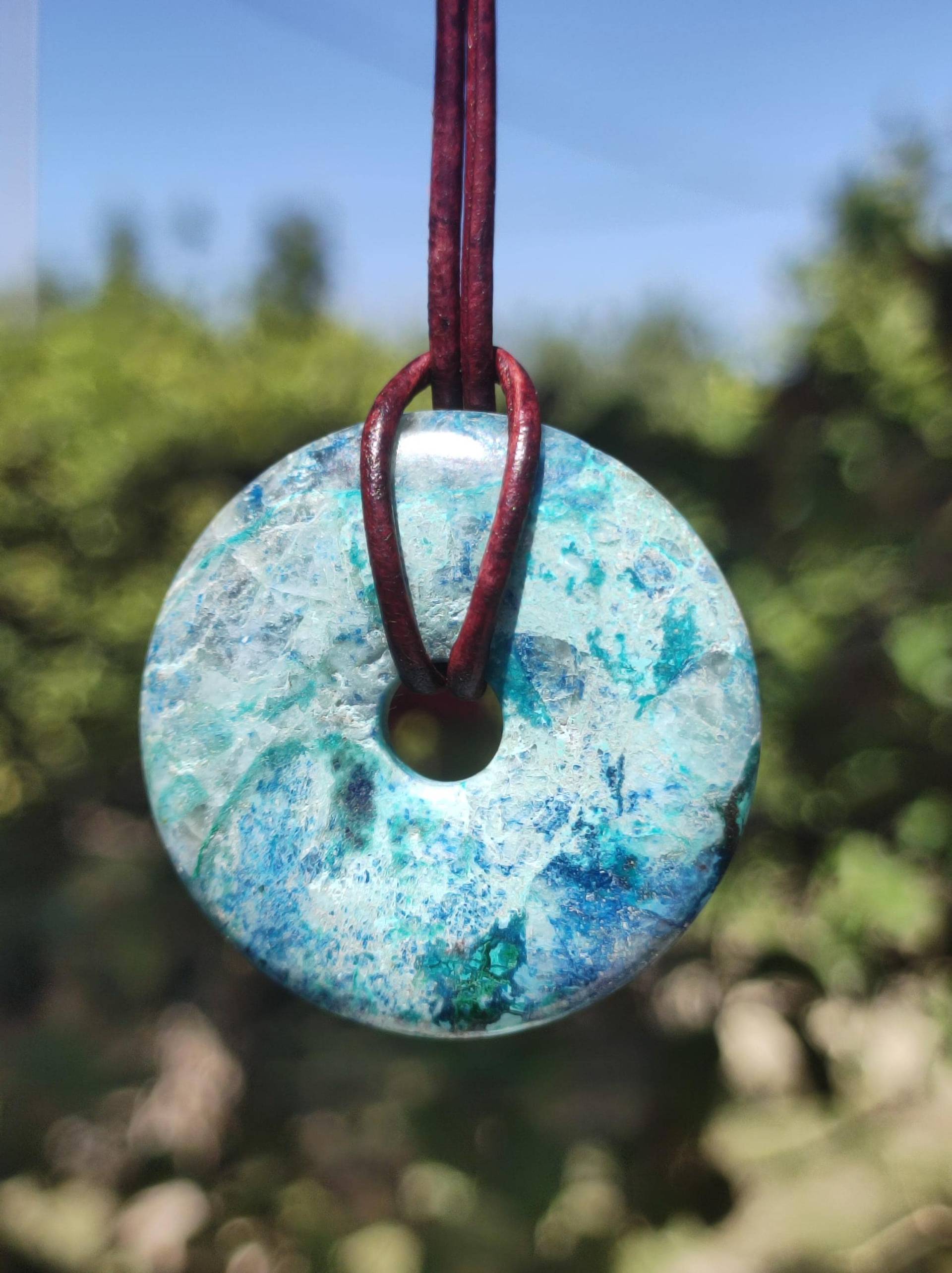 Shattuckit - Chrysocoll Donut Edelstein Kette Heilstein Schutzsymbol Mann Frau Glück Hippie Goa Boho Ethno Natur Rarität Geschenk Er Sie von ArtOfNatureBerlin
