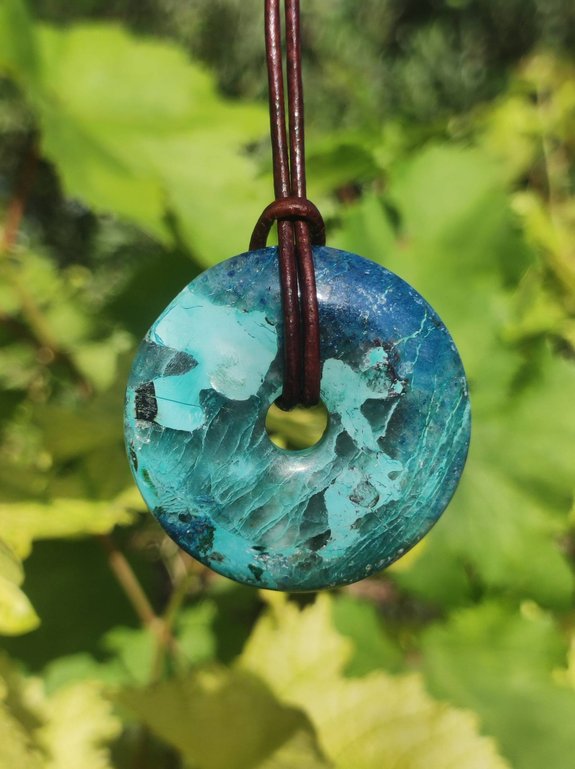 Shattuckit - Chrysocoll Donut Edelstein Kette Heilstein Schutzsymbol Mann Frau Glück Hippie Goa Boho Tibet Ethno Natur Rarität Geschenk von ArtOfNatureBerlin