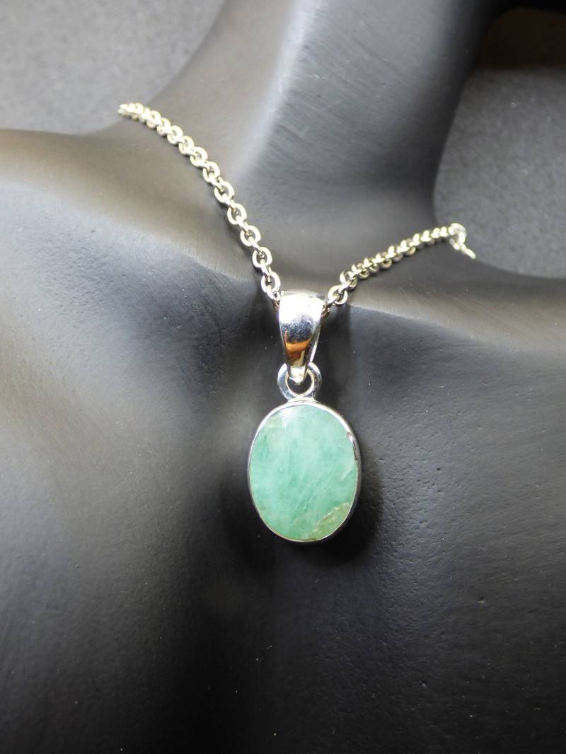 Smaragd/Emerald Aaa Edelstein Kette 925 Sterling Silber - Edler Frauen Schmuck Filigran Hochzeitstag Geburtstag Geschenk Heilstein Rarität von ArtOfNatureBerlin