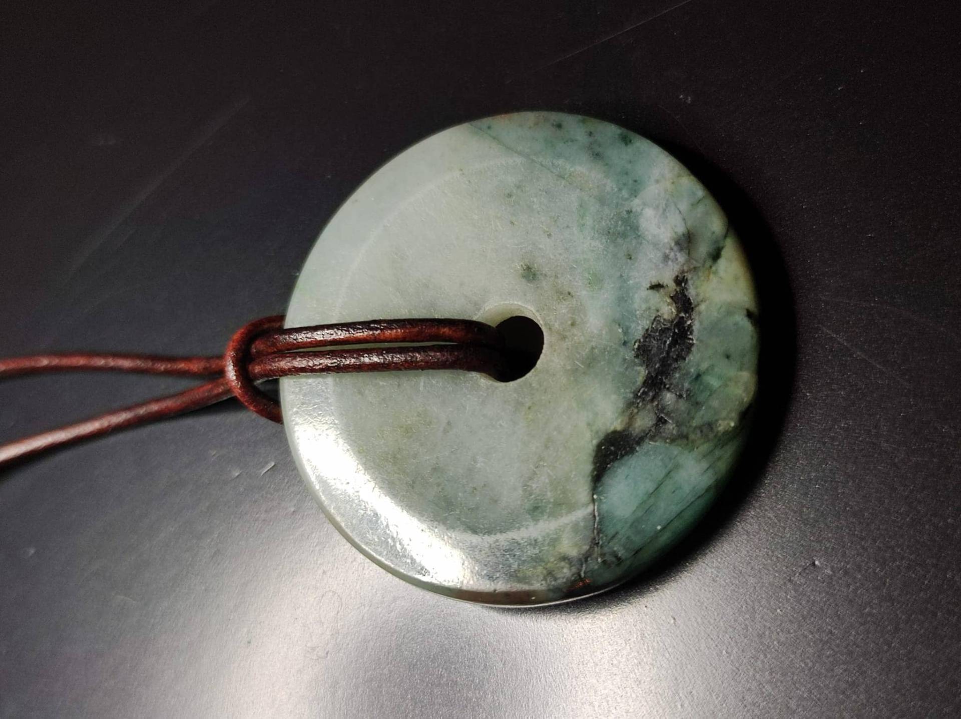 Smaragd/Emerald Edelstein Kette Grün Schwarz Natur Hippie Goa Boho Ethno Heilstein Kristalle Schmuck Anhänger Mann Frau Geschenk Er Sie von ArtOfNatureBerlin