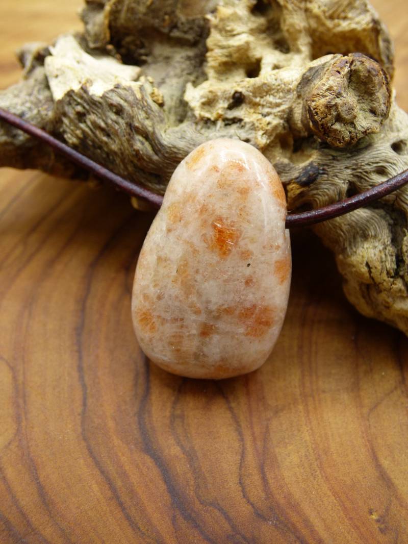 Sonnenstein Sunstone Edelstein Kette ~ Hippie Goa Boho Ethno Nature Heilstein ~Healing Stone von ArtOfNatureBerlin