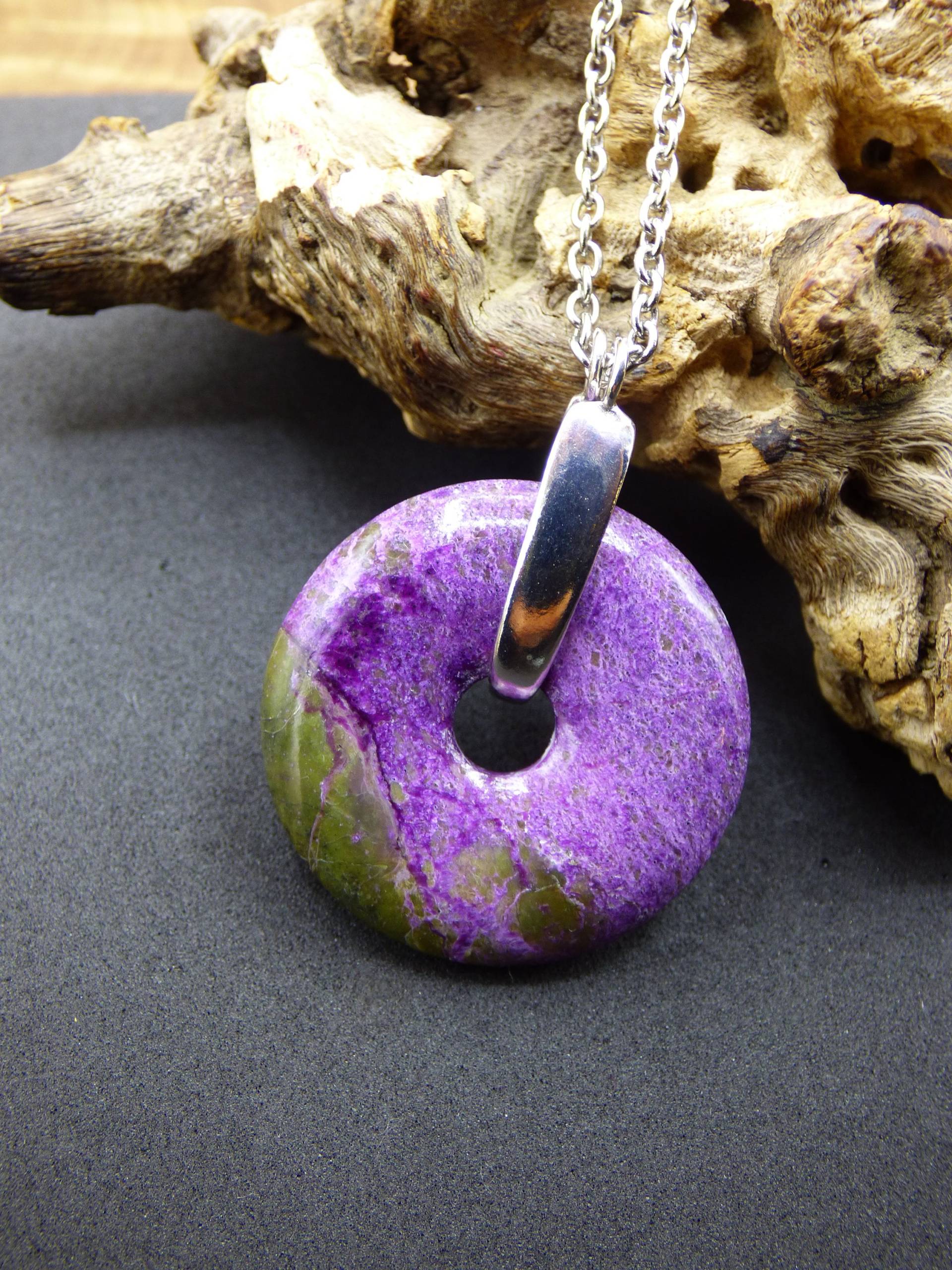 Stichtit ~ Donut Edelstein Kette 925 Sterling Silber Pi Schutzsymbol Lila Violett Hippie Chakra Boho Ethno Heilstein Festival Purpur Rarität von ArtOfNatureBerlin