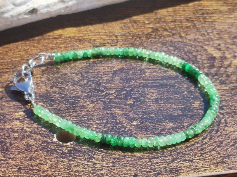 Tsavorit Grün Aaa Edelstein Armband Rarität Echt Edel Hochwertig Heilstein Damen Schmuck Qualität Geschenk Frau Mann Unisex Er Sie Mutter von ArtOfNatureBerlin
