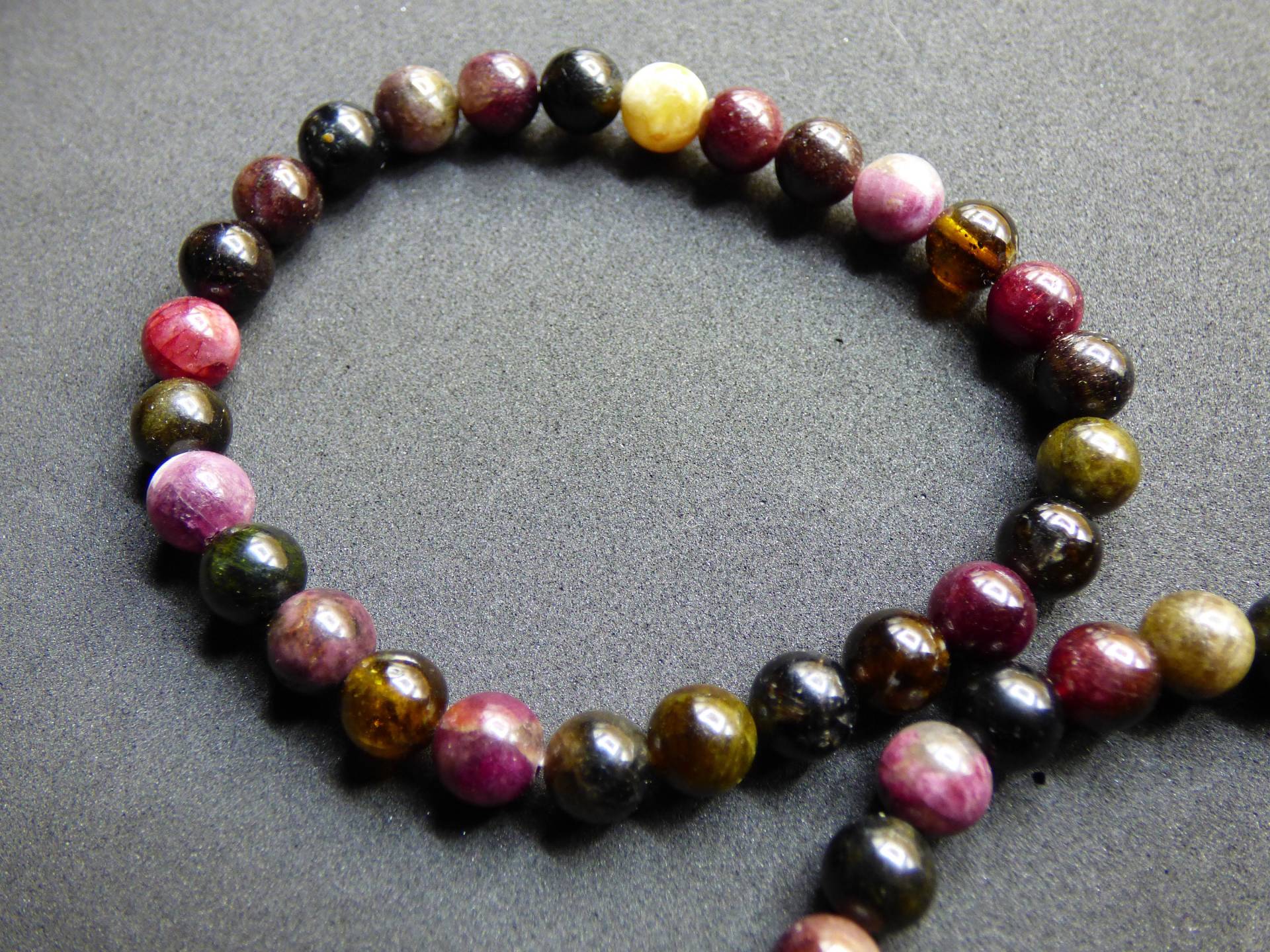 Turmalin Bunt - Edelstein Armband Rot Goa Hippie Boho Natur Heilstein Geschenk Er Sie Mann Frau Freund Rarität Energie Kraft Chakra Turmalin Bunt - Edelstein Armband Rot Goa Hippie Boho Natur Heilstein Geschenk Er Sie Mann Frau Freund Rarität Energie Kraft Chakra von ArtOfNatureBerlin