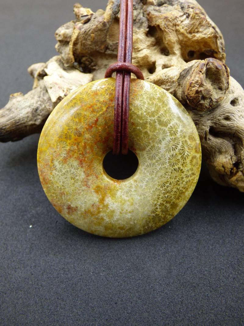 Versteinerte Koralle 40mm Edelstein Kette Heilstein Natur Braun Beige Energie Echt Rarität Schmuck Frau Mann Er Sie Bruder Geschenk Freundin von ArtOfNatureBerlin