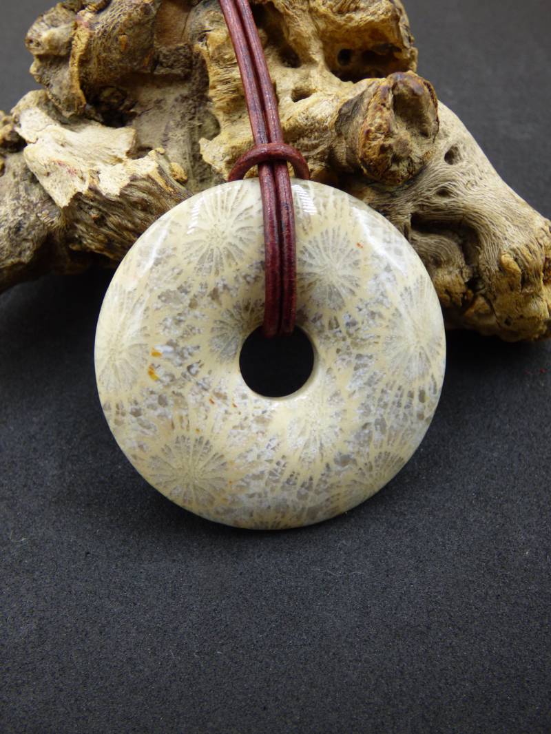 Versteinerte Koralle 40mm Edelstein Kette Heilstein Natur Braun Beige Energie Echt Rarität Schmuck Frau Mann Er Sie Bruder Geschenk Freundin von ArtOfNatureBerlin