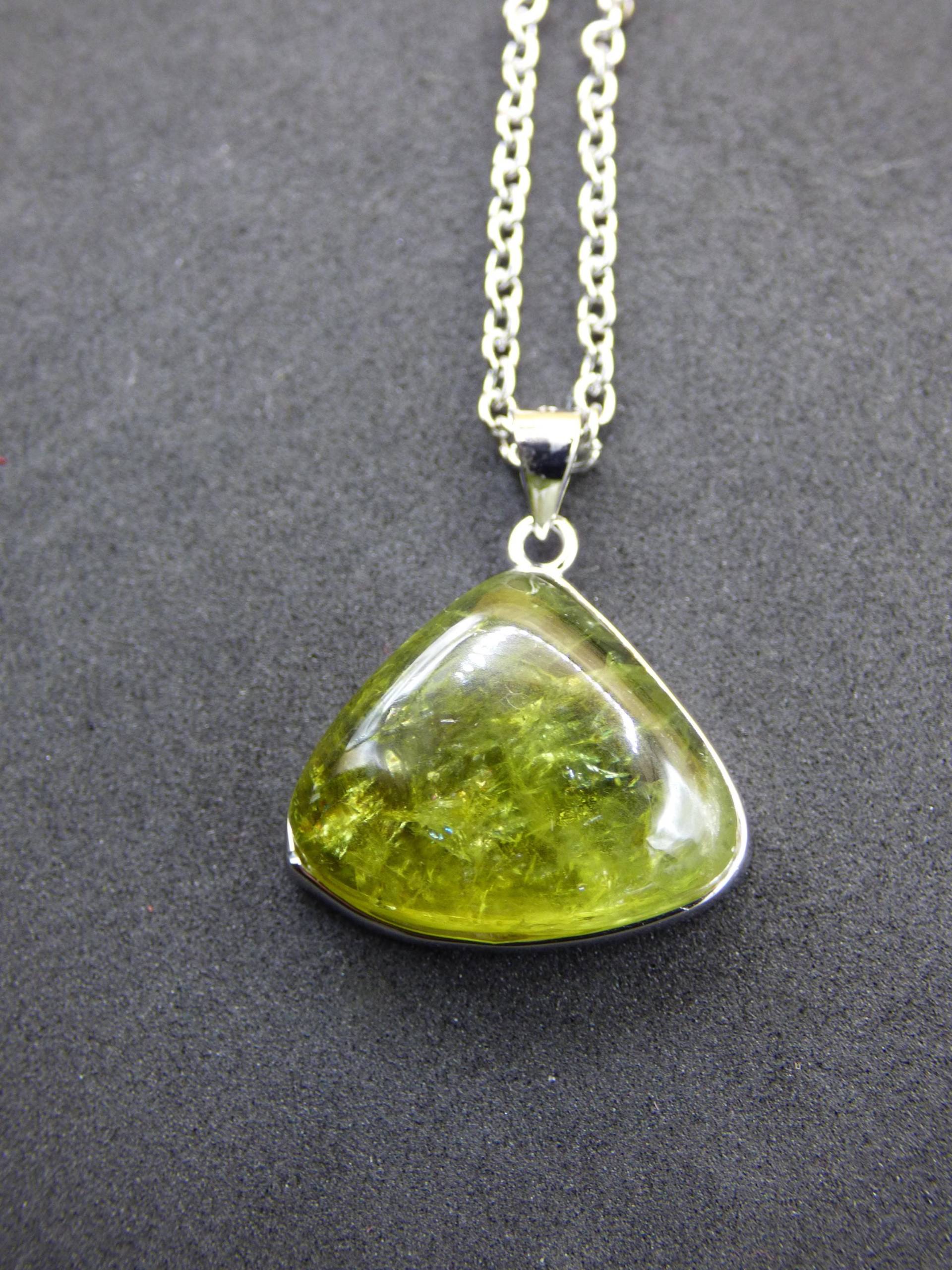 Vesuvianit Grün Aaa 925 Silber Edelstein Kette Natur Heilstein Kristall Rarität Anhänger Mann Frau Er Sie Geschenk Wunderschön Edel von ArtOfNatureBerlin