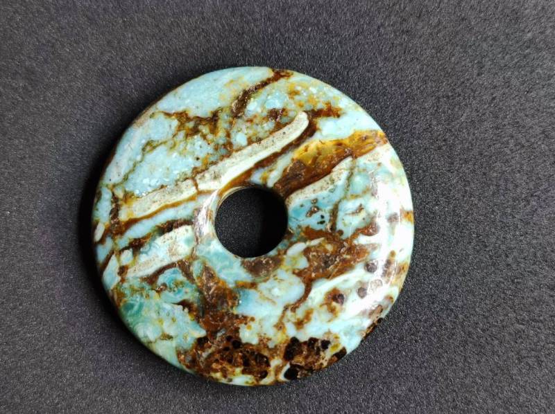 Zarinit Donut Blau Rarität ~ Edelstein Kette Schutzstein Hippie Goa Boho Nature Heilstein Selten Flash Sammler Exemplar Seltene Mineralien von ArtOfNatureBerlin