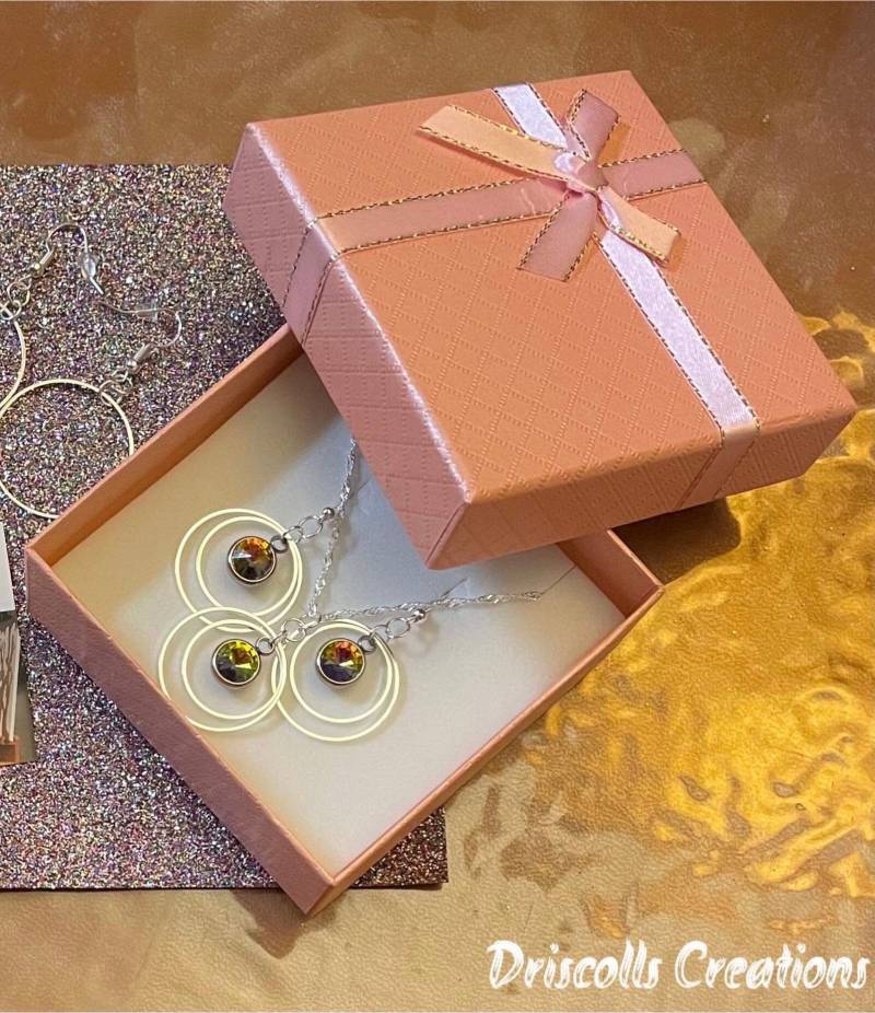 Silber Double Hoop Regenbogen Edelstein Set von ArtQueenCreations93