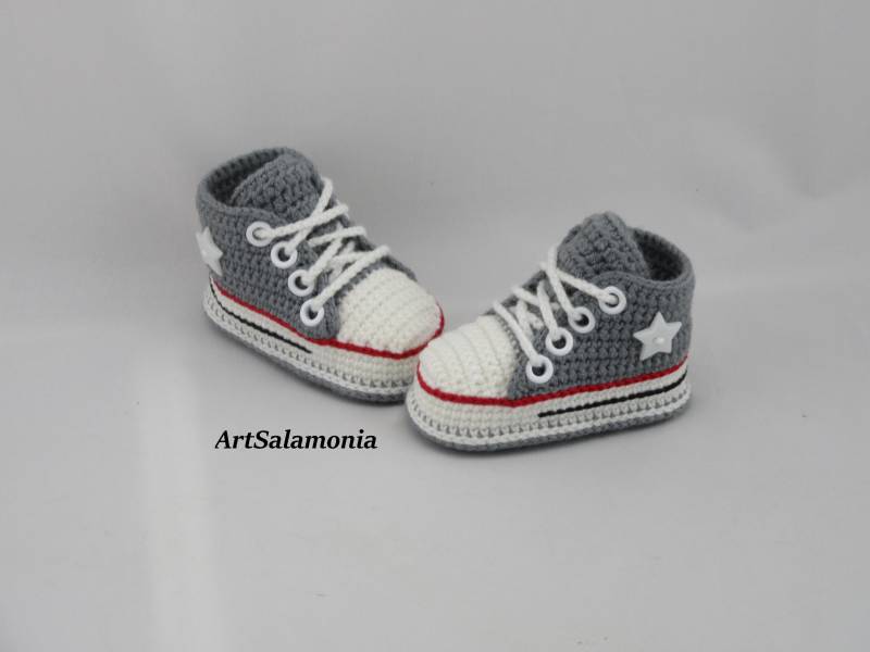 Babyturnschuhe Verstärkte Doppelte Sohle Verbesserte Qualtät Geburtstag Geschenk Baby Sneakers Gehäkelt Turnschuhe Babyschuhe Grau von ArtSalamonia