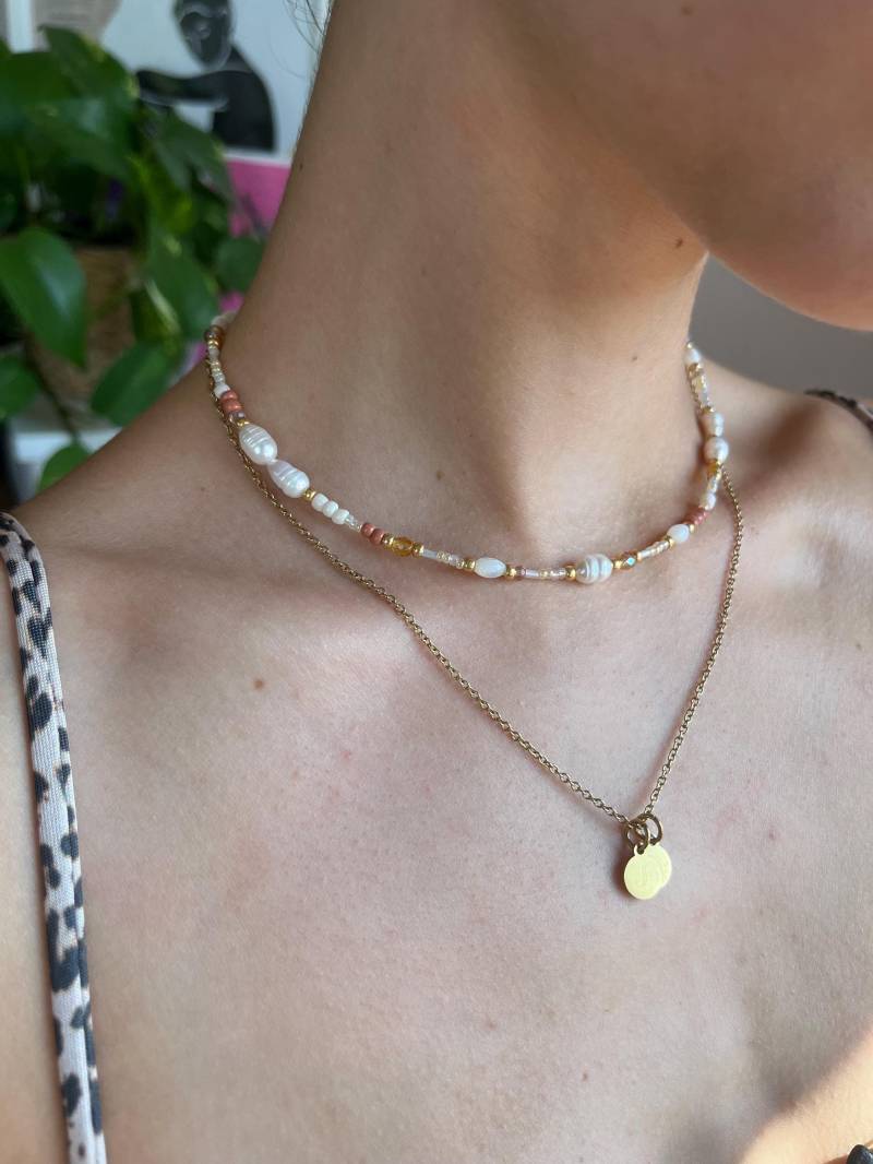 Hazel ~ Perlenkette Handgemacht Kette von ArtShopJewellery