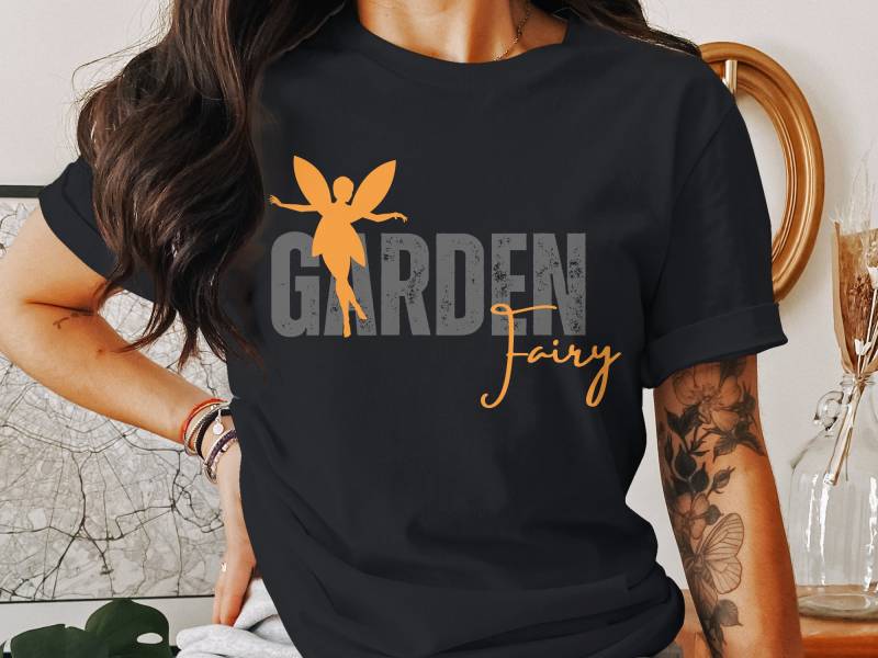 Garten Fee Shirt, Lustiges Feen Liebhaber T-Shirt, Geschenk Für Gärtner, Fairycore Shirt Garten Fee Shirt, Lustiges Feen Liebhaber T-Shirt, Geschenk Für Gärtner, Fairycore Shirt von ArtSpriteDE