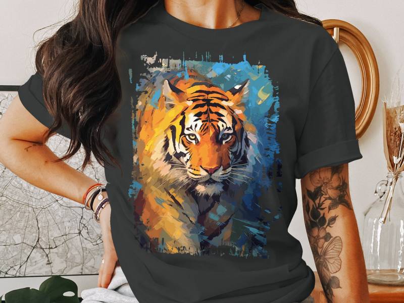 Tiger Gesicht Shirt, T-Shirt Der Wild Lebenden Tiere, Geschenk Naturliebhaber, Grafik-T-Shirt, Tierliebhaber von ArtSpriteDE