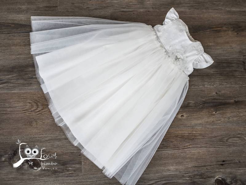 Tüll Tüll Taufkleid Mit Blume Und Kristallen, Weiß Oder Ovory von ArtStudioDziworska